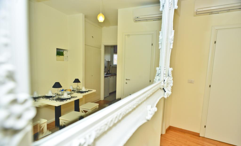 Vieniaroma Apartment Bagian luar foto